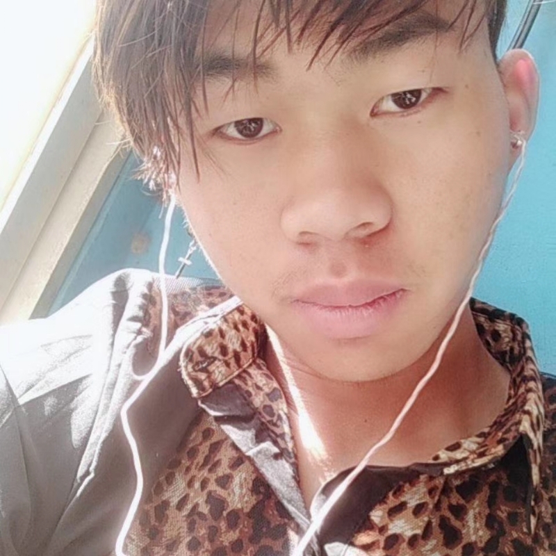 少年不在少的第三张照片--漳州相亲服务中心