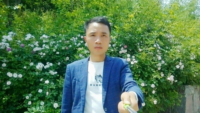 一生何求的第一张照片--漳州相亲服务中心