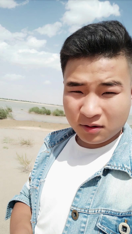 王强的第一张照片--漳州相亲服务中心