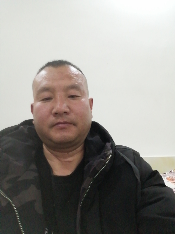 肖小江的第一张照片--漳州相亲服务中心