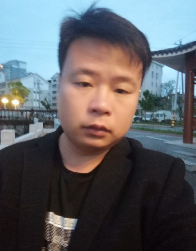 yxf21的第一张照片--漳州相亲服务中心