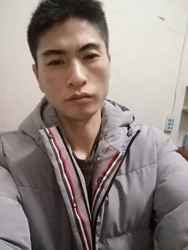 花若离枝的第一张照片--漳州相亲服务中心