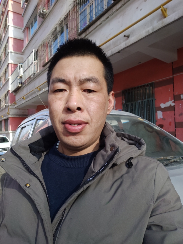 华哥的第二张照片--漳州相亲服务中心