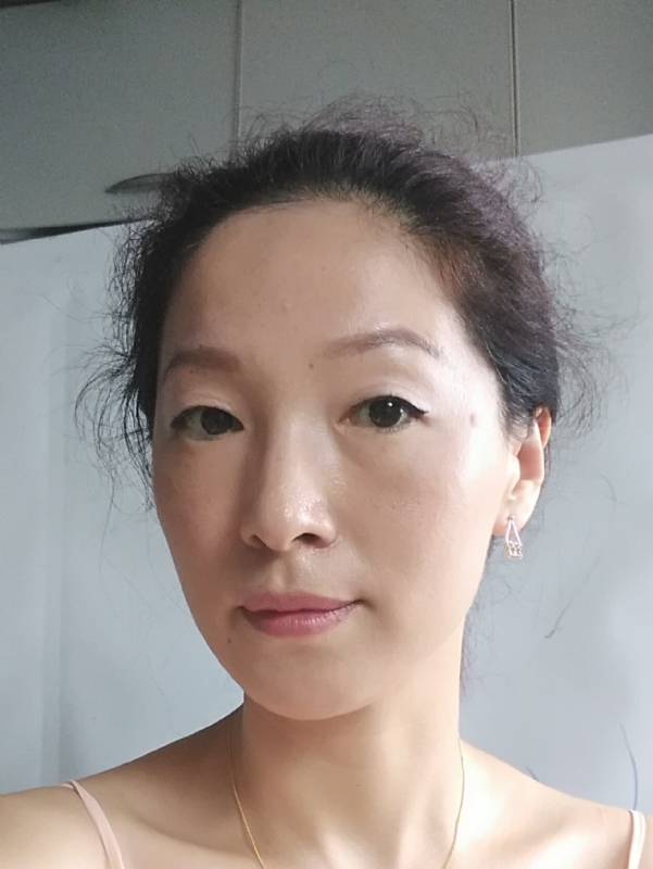 彼岸花的第一张照片--漳州相亲服务中心