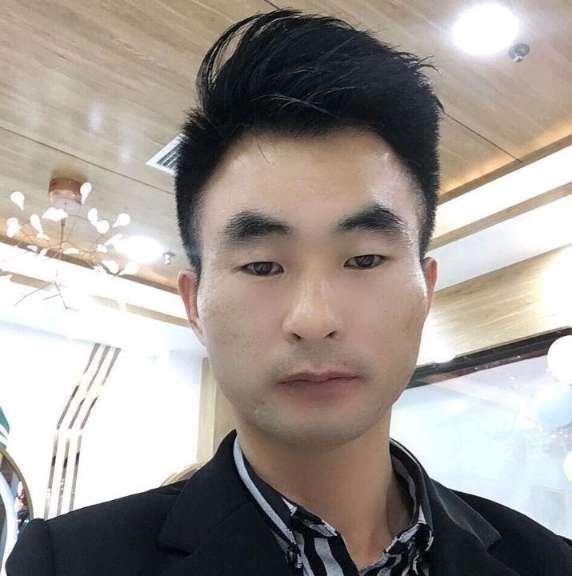 情系半生的第一张照片--漳州相亲服务中心
