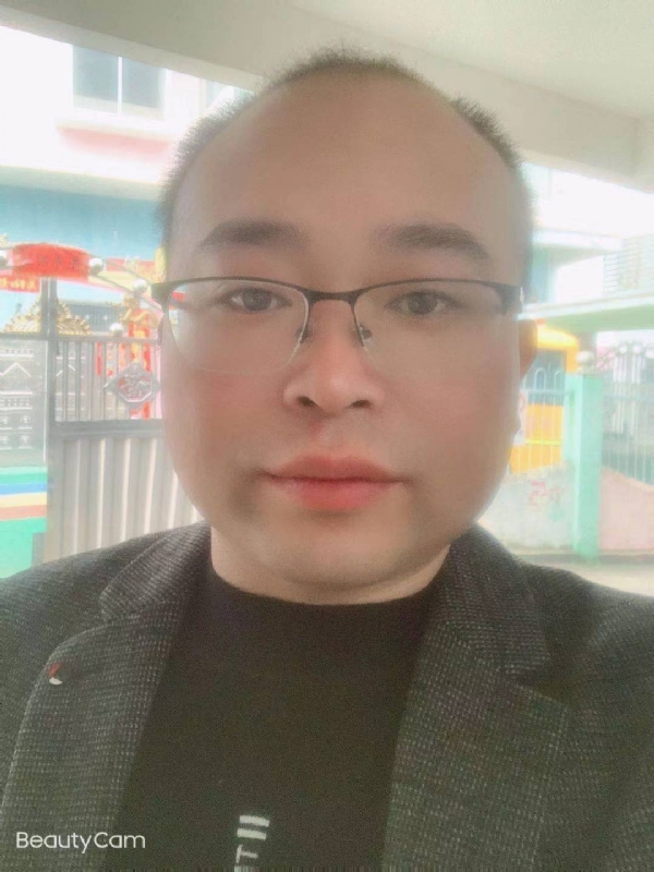 海阔凭鱼跃的第一张照片--漳州相亲服务中心