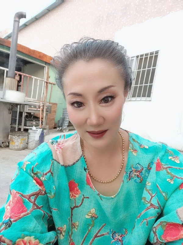 燕子的第三张照片--漳州相亲服务中心
