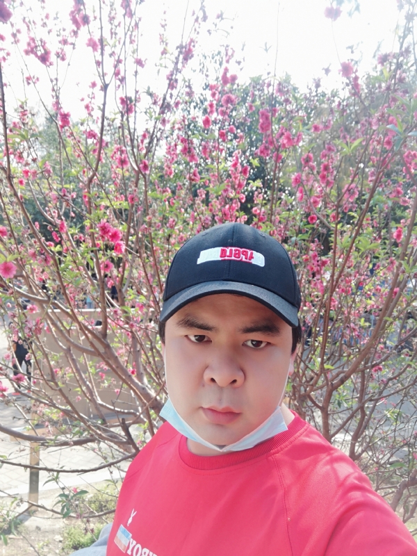 真心交友的第一张照片--漳州相亲服务中心
