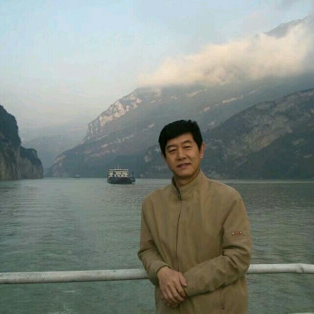 优秀善良1.78的第一张照片--漳州相亲服务中心