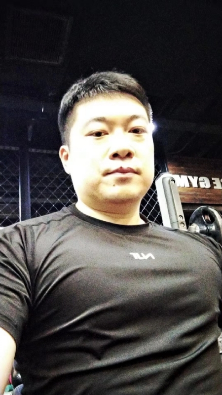 好想遇见你的第二张照片--漳州相亲服务中心