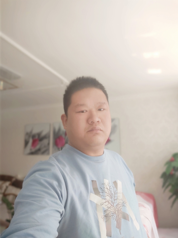 别无选择的第一张照片--漳州相亲服务中心