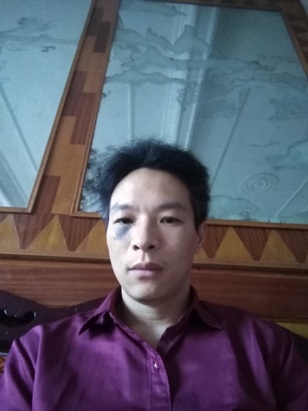 风中落叶的第一张照片--漳州相亲服务中心