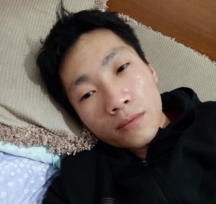 老鼠爱上猫的第一张照片--漳州相亲服务中心
