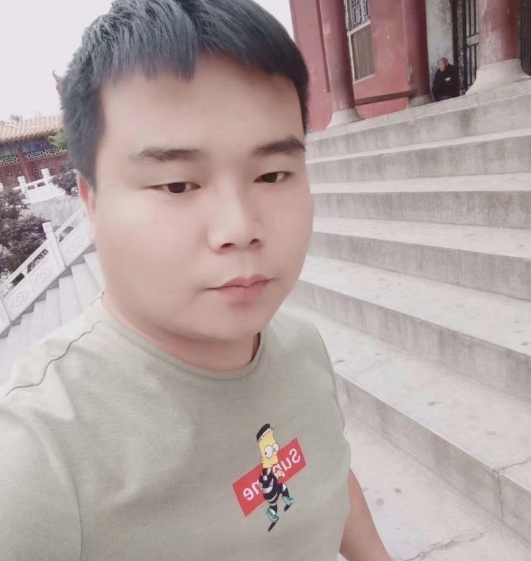 无邪的第一张照片--漳州相亲服务中心