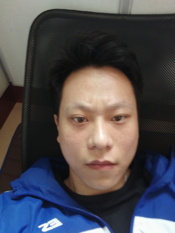 爱上的感觉的第一张照片--漳州相亲服务中心