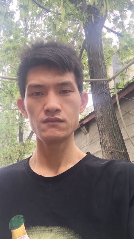 忘了他吧我搬砖养你的第一张照片--漳州相亲服务中心