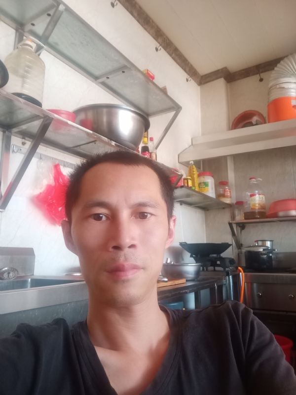 生活还在继续的第一张照片--漳州相亲服务中心