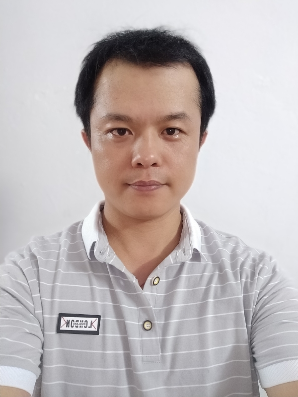 冰河的第二张照片--漳州相亲服务中心