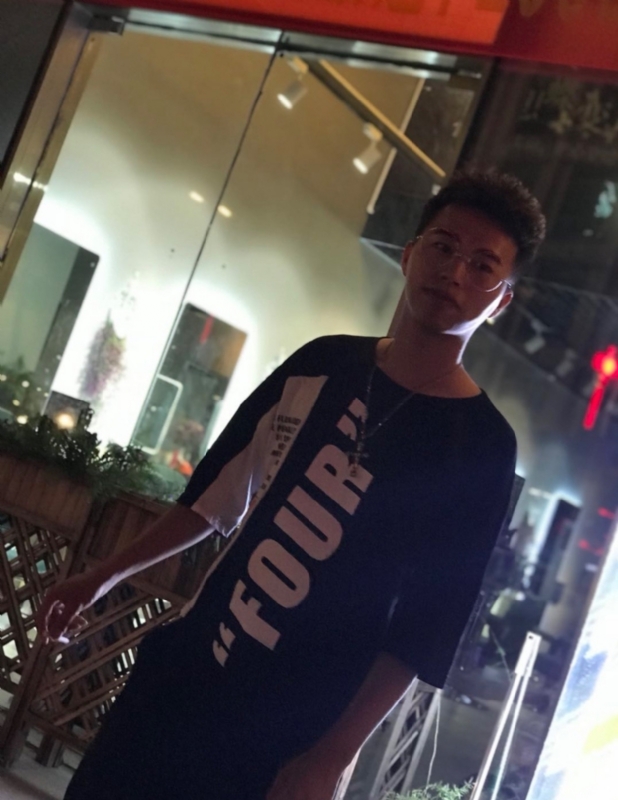 寻找的第一张照片--漳州相亲服务中心