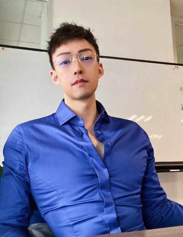 黎明的梦的第一张照片--漳州相亲服务中心