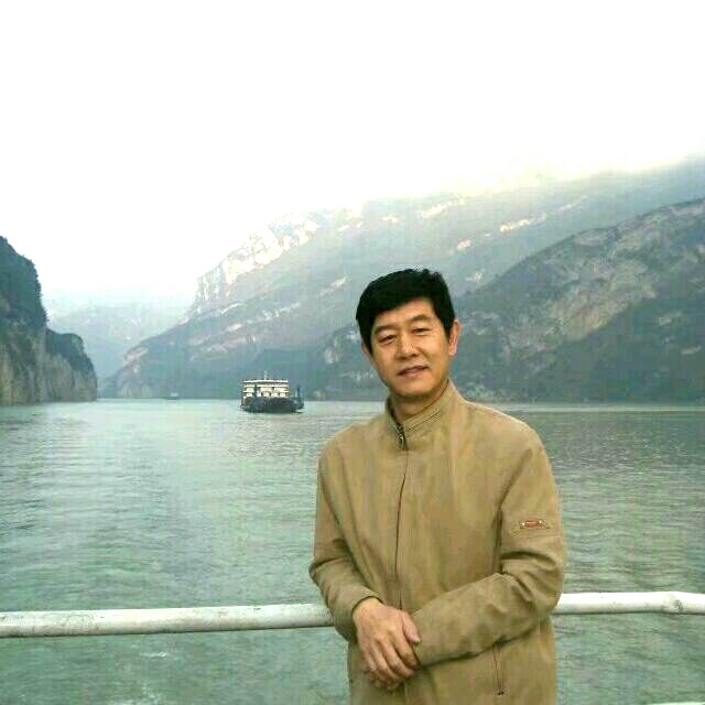优秀善良178/72的第一张照片--漳州相亲服务中心