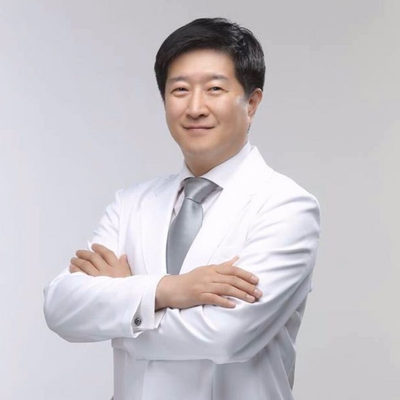王伟的第二张照片--漳州相亲服务中心