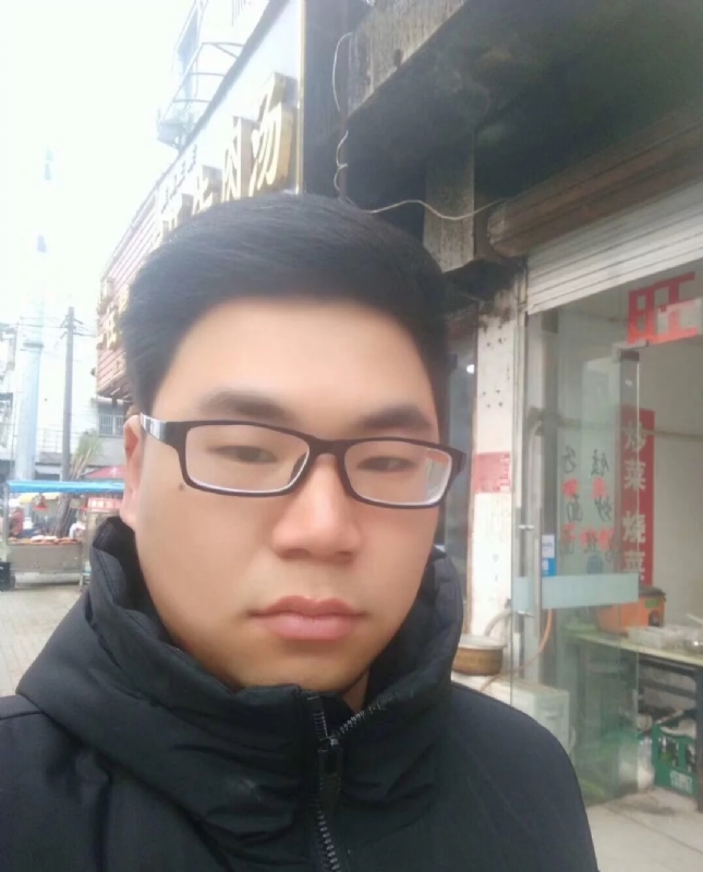 枯叶??的第一张照片--漳州相亲服务中心