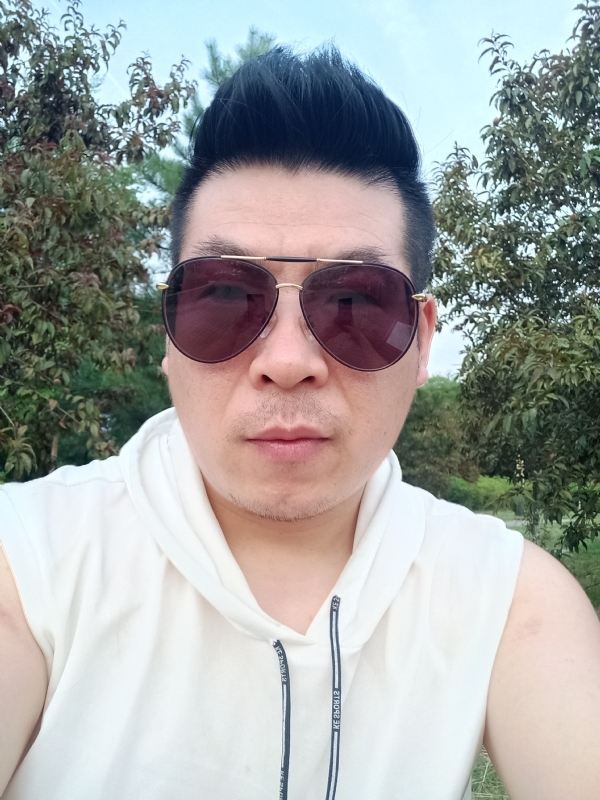 等风来的第二张照片--漳州相亲服务中心