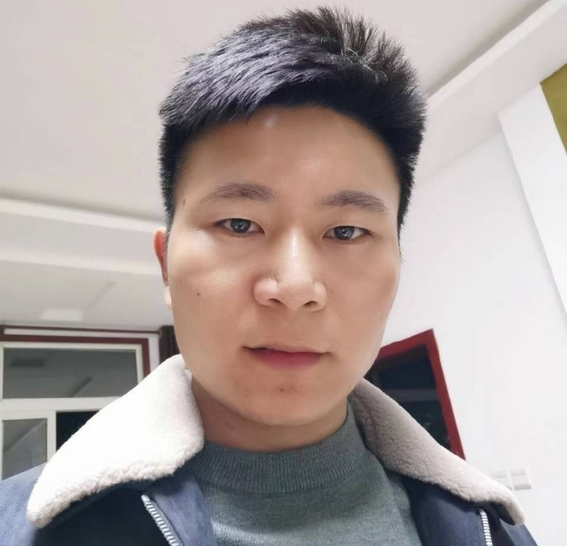 延峰的第一张照片--漳州相亲服务中心