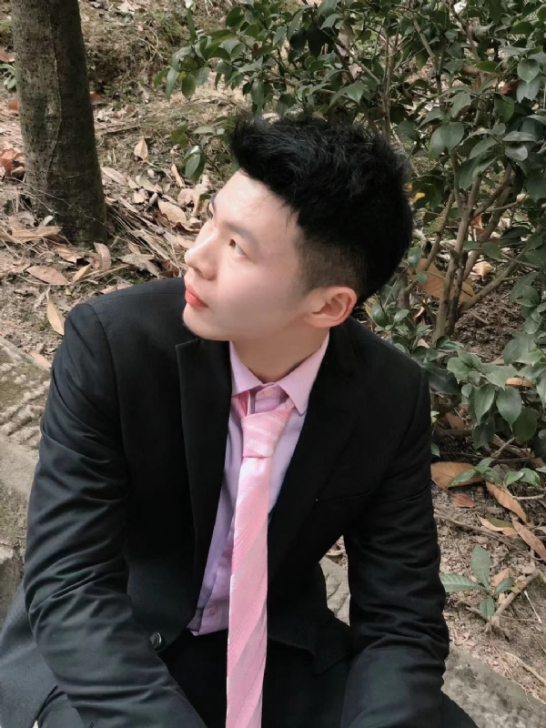 爱因生的第一张照片--漳州相亲服务中心