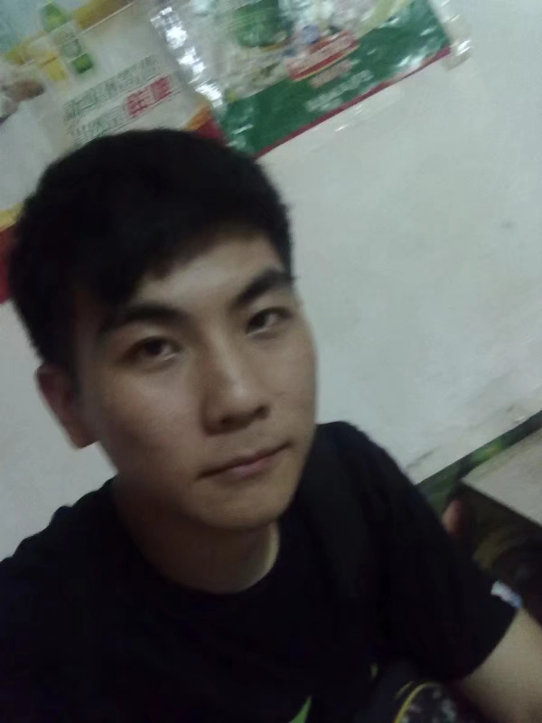 蜡笔小新的第三张照片--漳州相亲服务中心