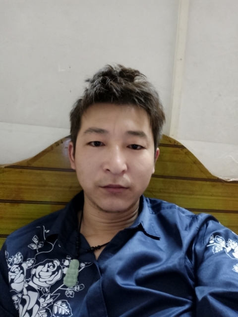时光的第一张照片--漳州相亲服务中心