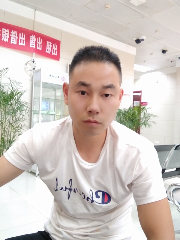 小少的第一张照片--漳州相亲服务中心