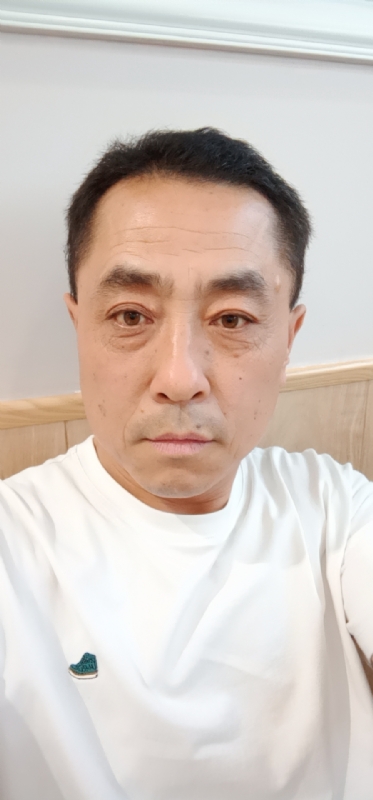 大漠孤烟的第一张照片--漳州相亲服务中心