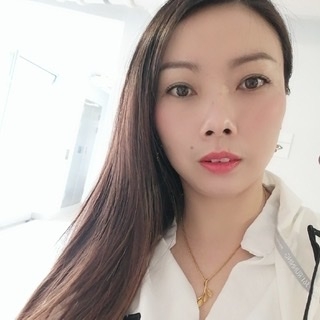 粉色蝴蝶結的第一张照片--漳州相亲服务中心