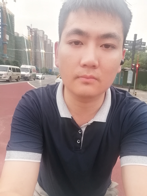露露的第一张照片--漳州相亲服务中心