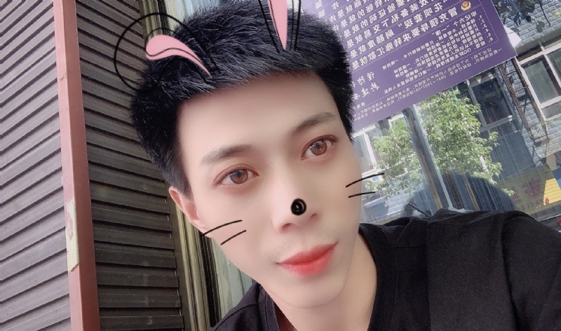 酒伴你的第一张照片--漳州相亲服务中心