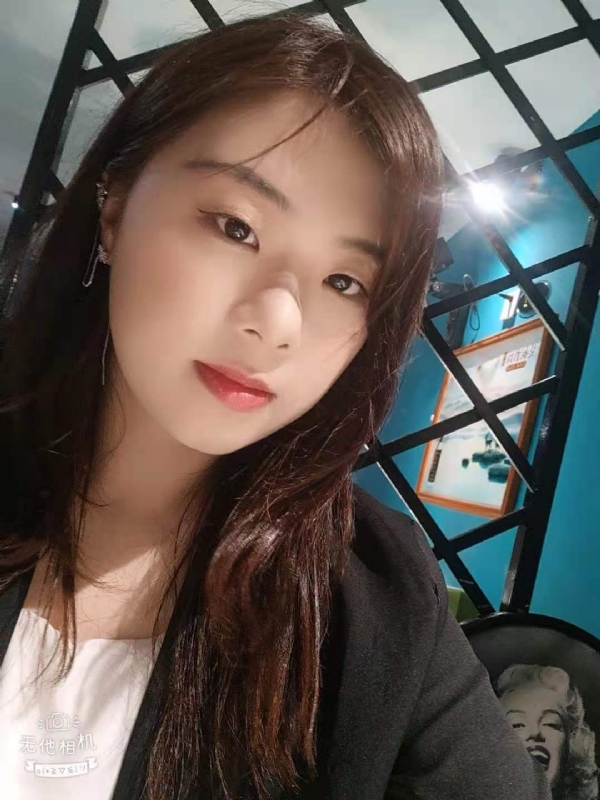 带翅膀的小猫的第一张照片--漳州相亲服务中心