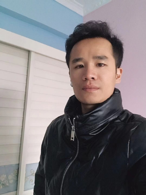 小杨哥的第二张照片--漳州相亲服务中心