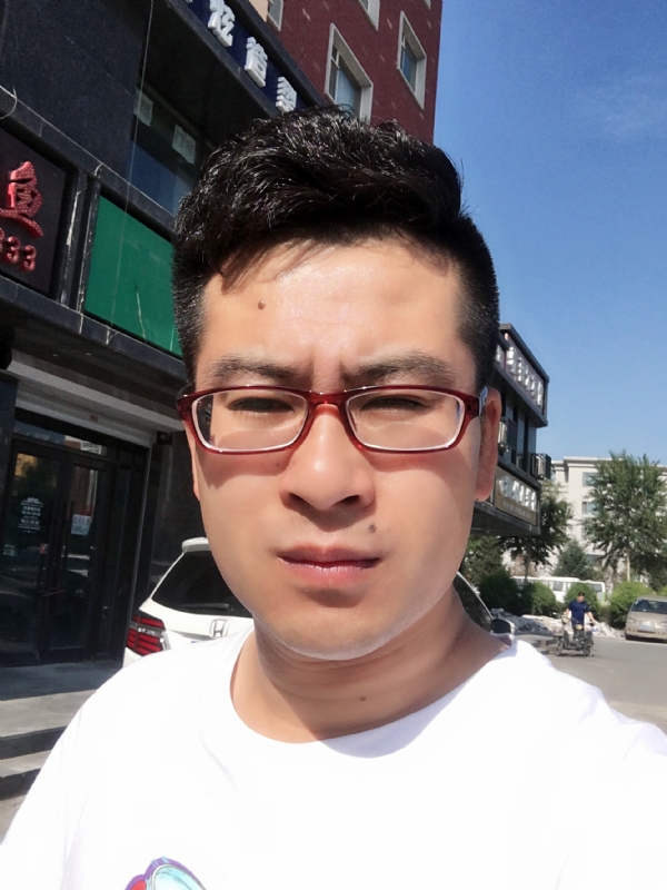 AA首席的第一张照片--漳州相亲服务中心