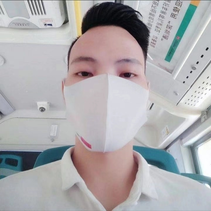 摆渡者的第一张照片--漳州相亲服务中心