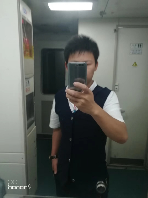 阳光下de幸福的第一张照片--漳州相亲服务中心
