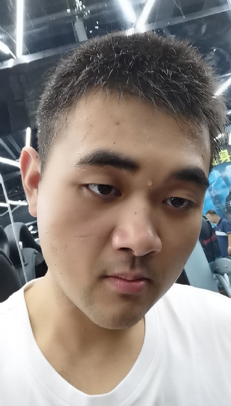 回眸一笑的第二张照片--漳州相亲服务中心