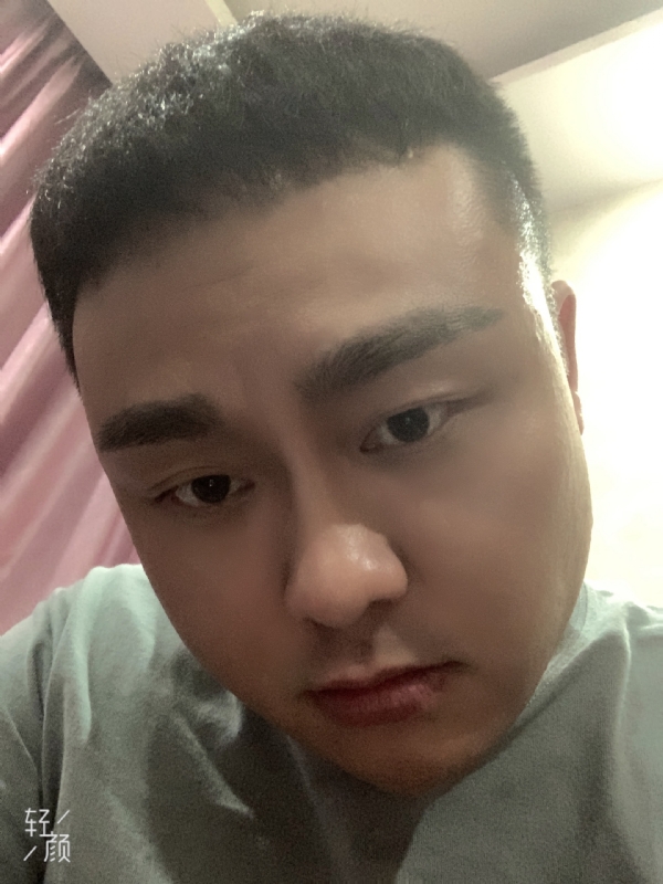 何为奈何的第二张照片--漳州相亲服务中心