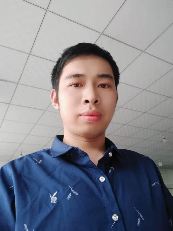 啊辉的第一张照片--漳州相亲服务中心