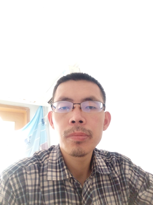 芳华的第一张照片--漳州相亲服务中心