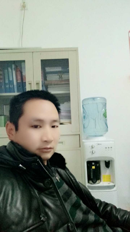 蓝色棒棒糖的第一张照片--漳州相亲服务中心