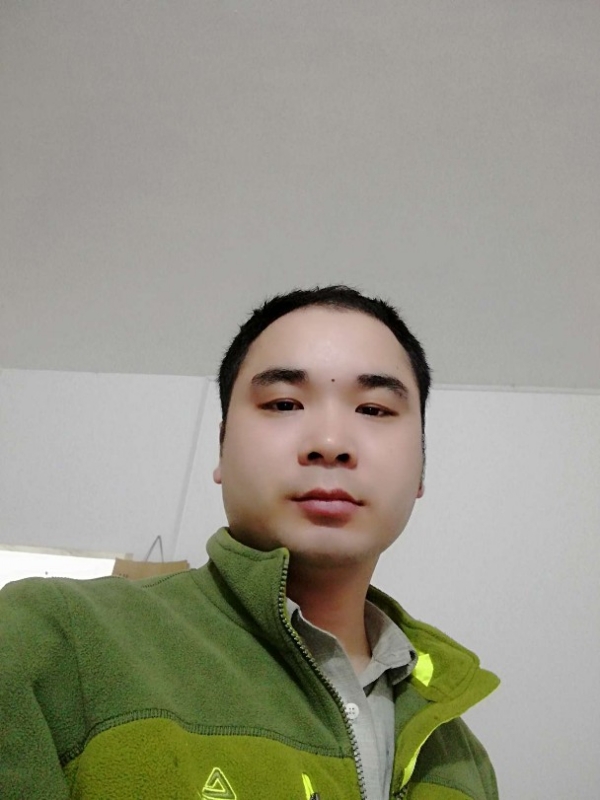 王群松的第一张照片--漳州相亲服务中心