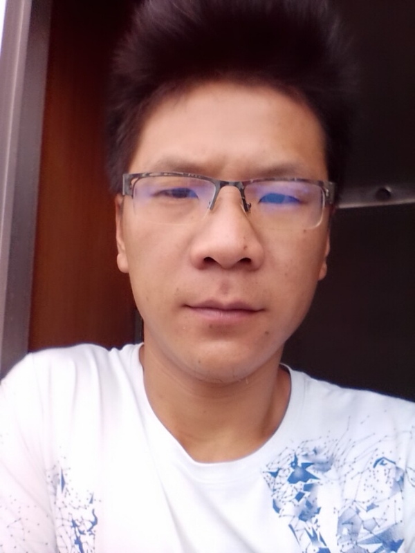 听雨的第一张照片--漳州相亲服务中心