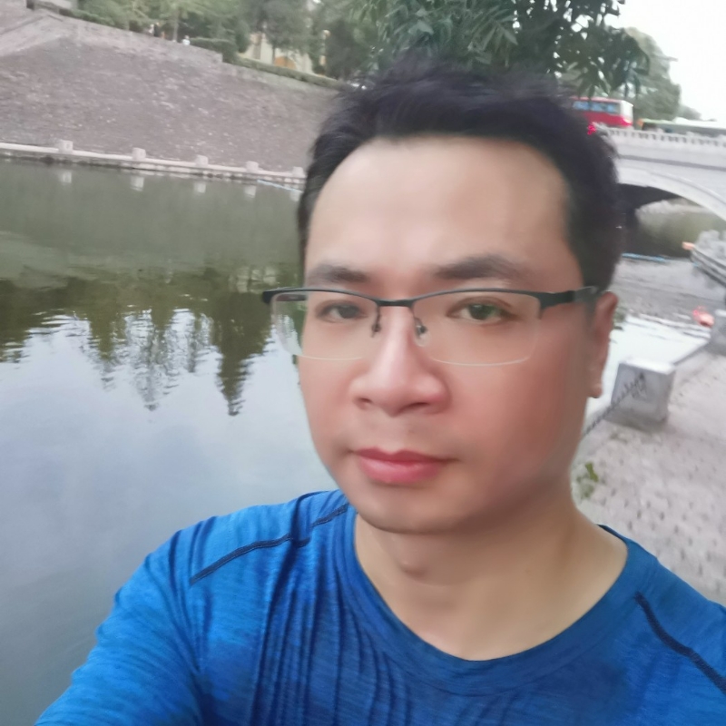 一支笔的第一张照片--漳州相亲服务中心